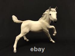 Vintage Hagen Renaker Yearling Horse Figurine Sky Chief in Matte White/Gray