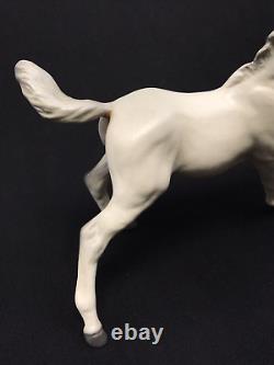 Vintage Hagen Renaker Yearling Horse Figurine Sky Chief in Matte White/Gray