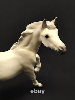 Vintage Hagen Renaker Yearling Horse Figurine Sky Chief in Matte White/Gray