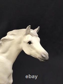 Vintage Hagen Renaker Yearling Horse Figurine Sky Chief in Matte White/Gray