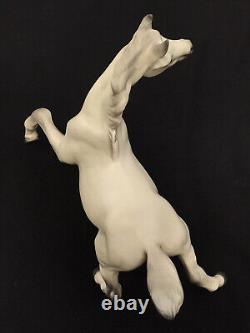 Vintage Hagen Renaker Yearling Horse Figurine Sky Chief in Matte White/Gray