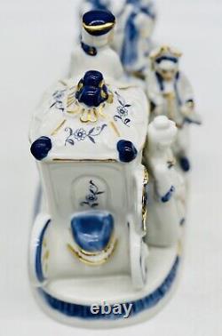 Vintage Handbemalt Antique Blue and White Horse Carriage Porcelain Figurine