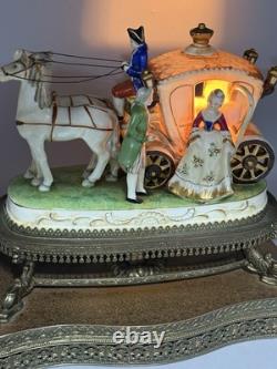 Vintage Horse And Carriage Porcelain Figurine Victorian Light