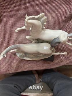 Vintage LLADRO Running Horse Porcelain Figurine NO BOX MINT CONDITION