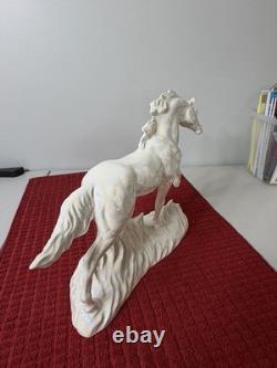 Vintage Maureen Love Ceramic Horse StatueWhite Pearl IridescentBEAUTIFUL