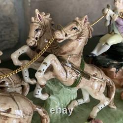 Vintage Porcelain CAPODIMONTE ITALY Cinderella Horse Drawn Carriage 14