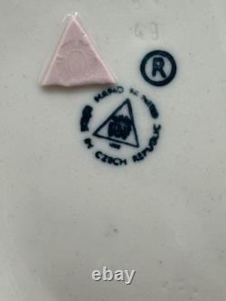 Vintage Royal DUX Bohemia Porcelain Horse Figurine 12H Czech Republic Withbox