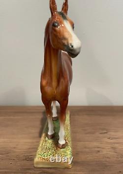 Vintage Royal Doulton Chestnut Horse Figurine HN 2571