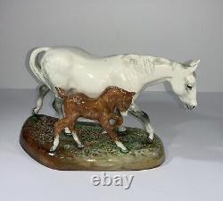 Vintage Royal Doulton Gude Grey Mare And Foal HN2532 Figurine Gorgeous Mint