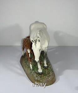 Vintage Royal Doulton Gude Grey Mare And Foal HN2532 Figurine Gorgeous Mint