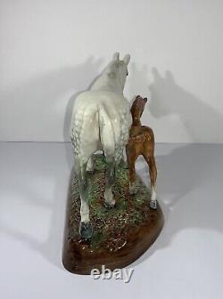 Vintage Royal Doulton Gude Grey Mare And Foal HN2532 Figurine Gorgeous Mint