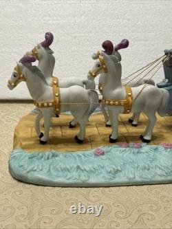 Walt Disney World Park Porcelain Cinderella Horse Carriage Coach Figurine (OR)