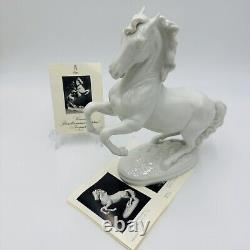 Wien Augarten Horse Porcelain Figurine Vienna Austria 1932 COA Porzellan White